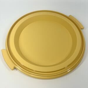 Tupperware Harvest Gold #719-1 Food Storage Bottom Base Cake Carrier 11"